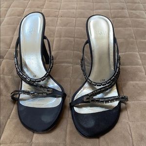 Used Stuart weitzman mules